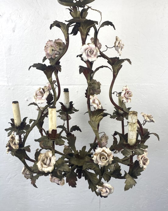 Florentine Style Gilt Metal & Porcelain Chandelier: Florentine Style Gilt Metal & Porcelain Chandelier 5 lights. 22 1/2"h x 19"w Condition: Untested, needs cleaning, chipped porcelain.