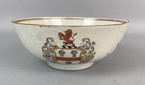 18th C. Chinese Export Porcelain Bowl