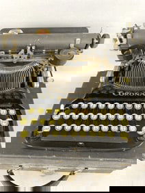 Corona No. 3 Folding Portable Typewriter & Case