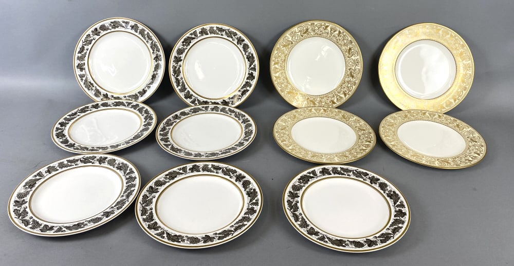 Group of 7 Spode Luncheon Plates w/ Others: Group of 7 Spode Luncheon Plates. Together with 4 Wedgwood Gilt decorated dinner plates. Wedgwood: 10 3/4"h Condition: Light wear.