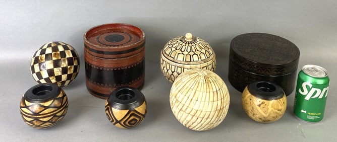 Group of Boxes and Spheres