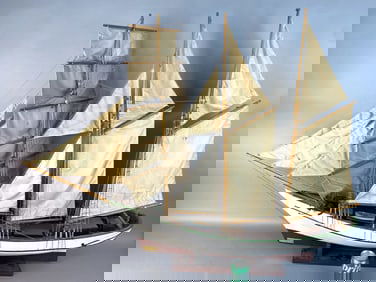 Italian Bakentine Tall Sailing Ship Model