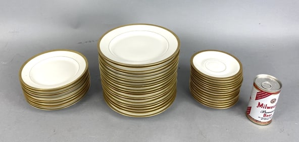 Limoges Coronet Plate Set