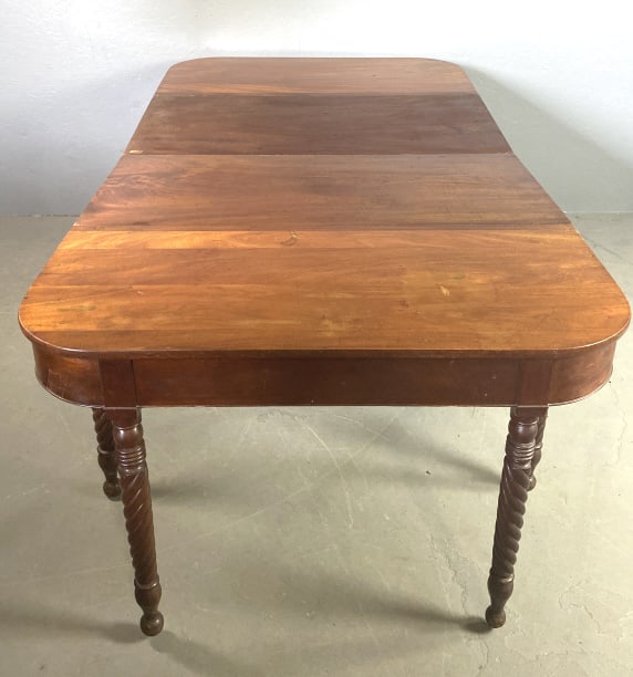 19th C. Mahogany Dinning Table (1 of 8)