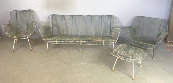 MCM Woodard 'Sculptura' Patio Set
