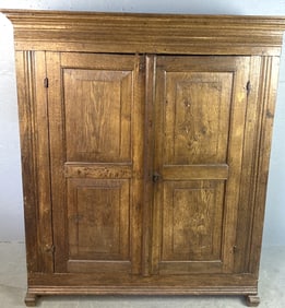18th C. Oak Armoire
