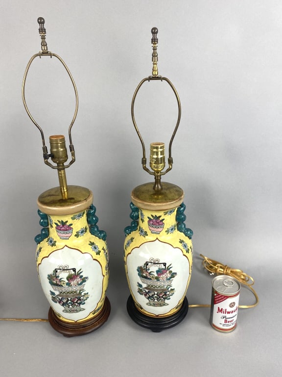 Pair of Asian Porcelain Lamps: Pair of Asian Porcelain Lamps To light socket: 19 1/2"h x 7 1/2"diam