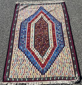 Kilim Style Geometric Design Rug