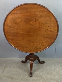18th C. Mahogany Tilt Top Table