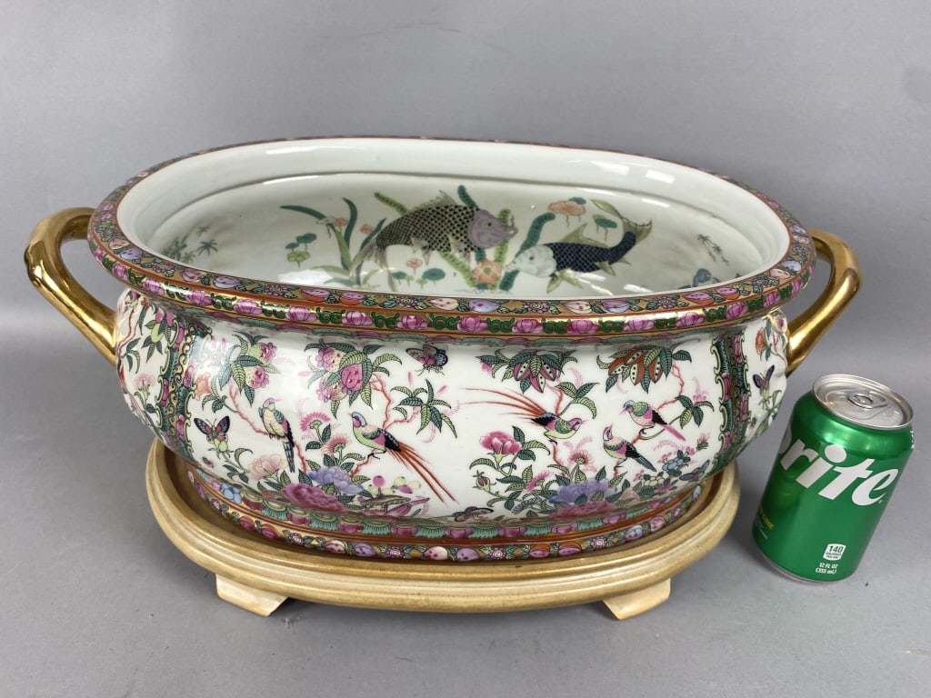 Chinese Rose Medallion Fish Bowl on Stand: Chinese Rose Medallion Fish Bowl on Stand. On stand: 8 1/4"h x 20"w x 11 1/2"d Condition: Needs cleaning, fading, scratches.