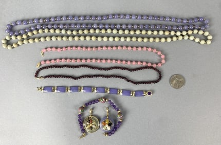 Group of 14kt Gold Necklaces & Pendants