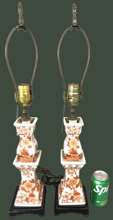 Vintage Pair of Chinese Porcelain Table Lamps (1 of 4)