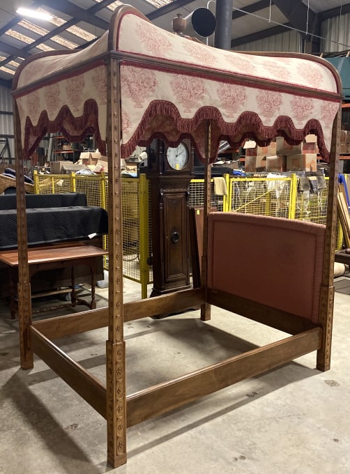 Custom Highly Carved Four Poster Bed: Custom Highly Carved Four Poster Bed. Full size, MFG. Emilia Interiors. 108"h x 79 1/4"w x 60"d Condition: Light wear, scratches, scuffs.