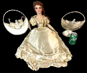 1935 Doll w/ Satin Accessories