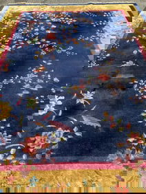 Early 20th C. Chinese Floral Decorated Rug