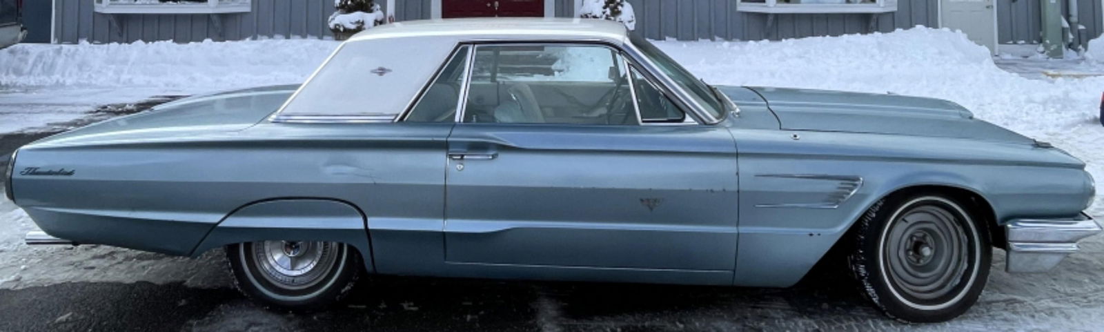 1965 Ford Thunderbird - 5