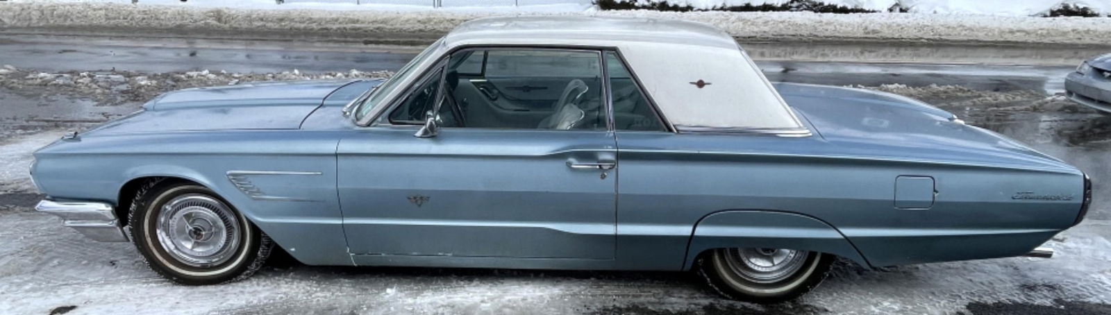 1965 Ford Thunderbird - 7