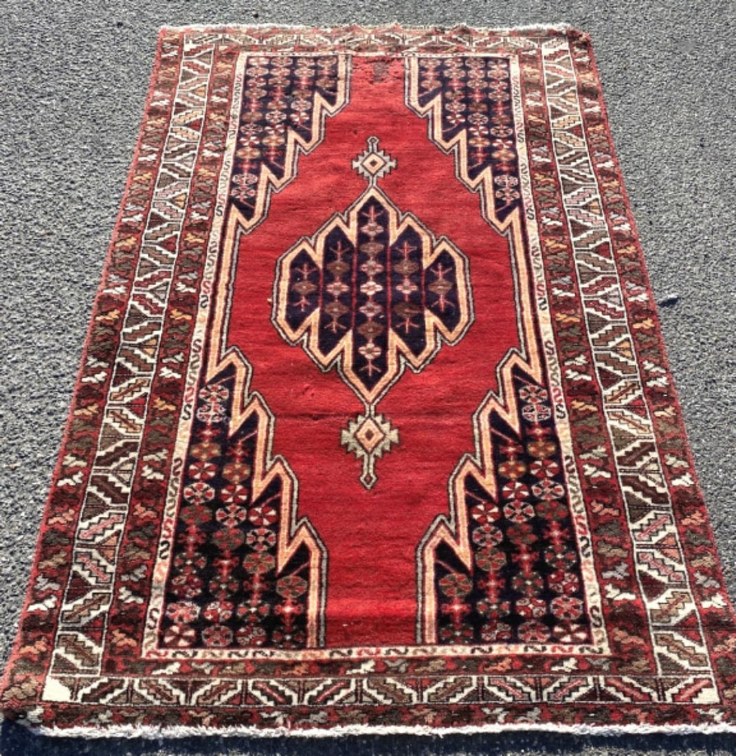 Persian Geometric Design Rug (1 of 5)
