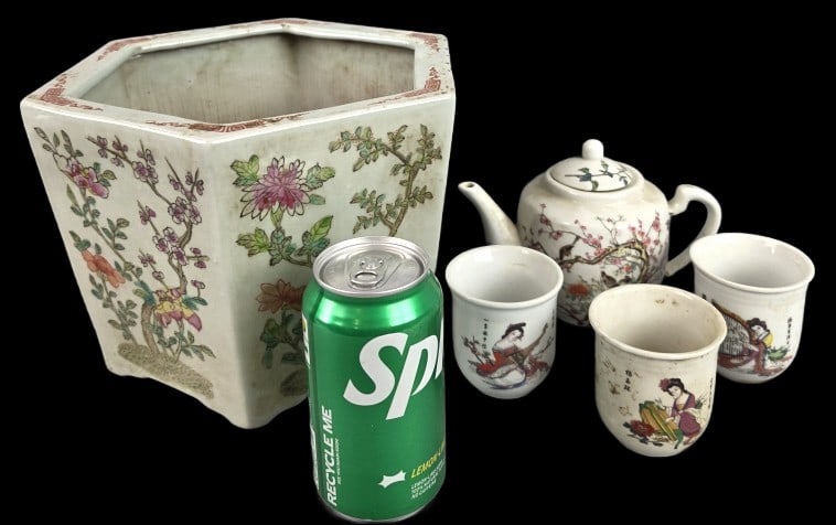 Chinese Porcelain Planter & Tea Pot & Cups (1 of 9)