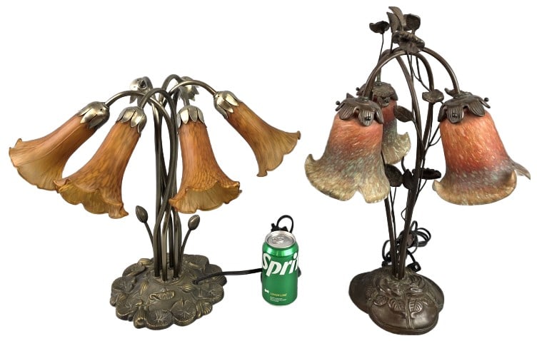 2 Tiffany Style Table Lamps (1 of 7)