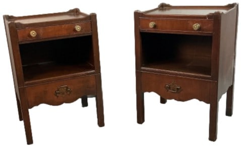 Pair of Kittinger Mahogany Nightstands (1 of 6)