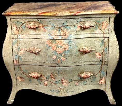 Venetian Style Three Drawer Commode (1 of 5)