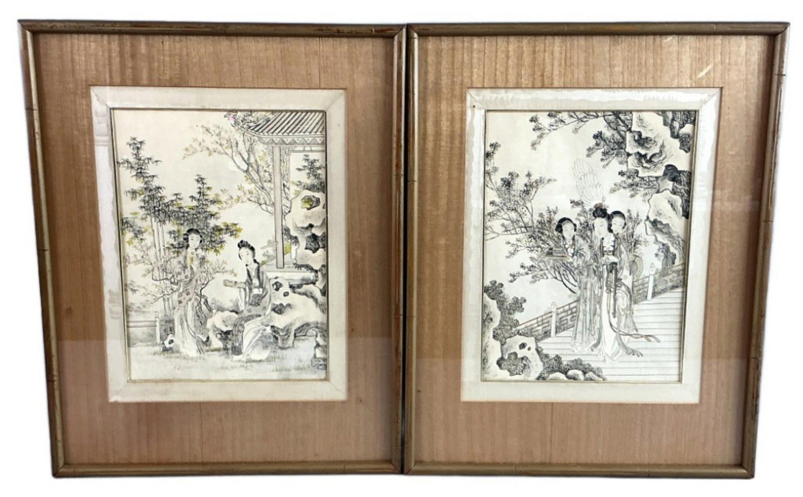 2 Japanese Noble Ladies Lithographs (1 of 4)