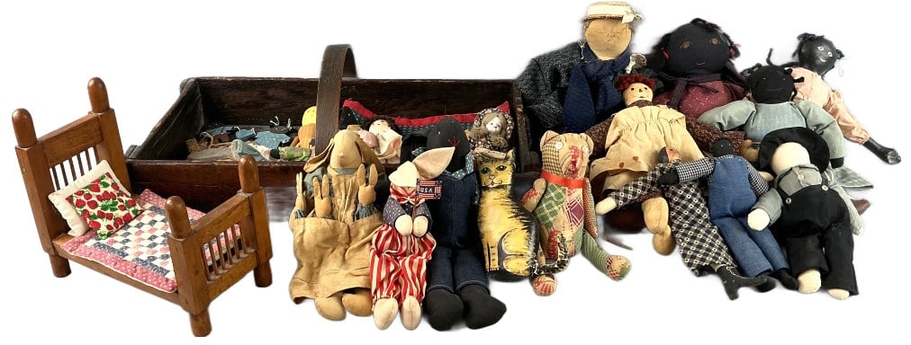 Grouping of Handmade Dolls & Other Articles (1 of 8)
