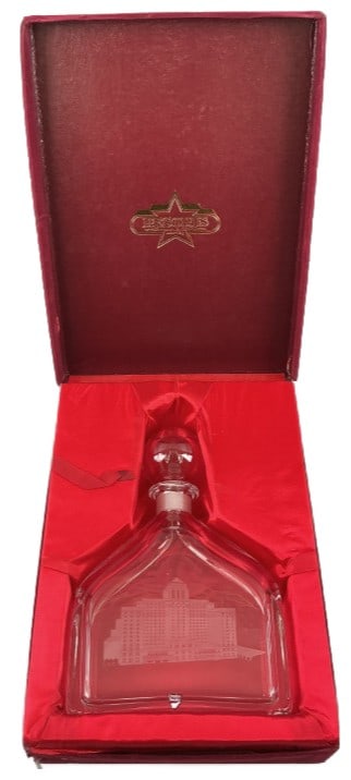 Orrefors Resorts Casino Crystal Decanter: Orrefors Resorts International Casino limited edition crystal decanter with box. Numbered 287/400. Measures 8.25"h x 7.5"w x 2.75"d (excluding stopper). Condition: Good, unused.