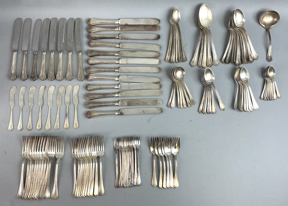 Set of Reed & Barton Silver Plate Cutlery (1 of 6)