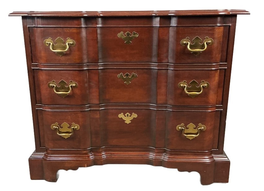Drexel Heritage Mahogany Block Front Chest (1 of 6)