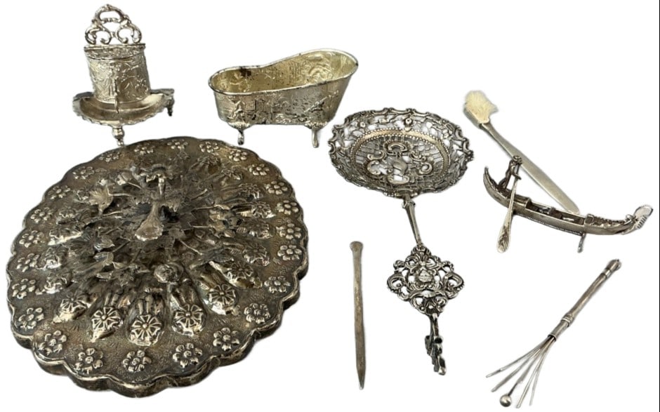 Grouping of Sterling Silver & .800 Silver Articles (1 of 10)