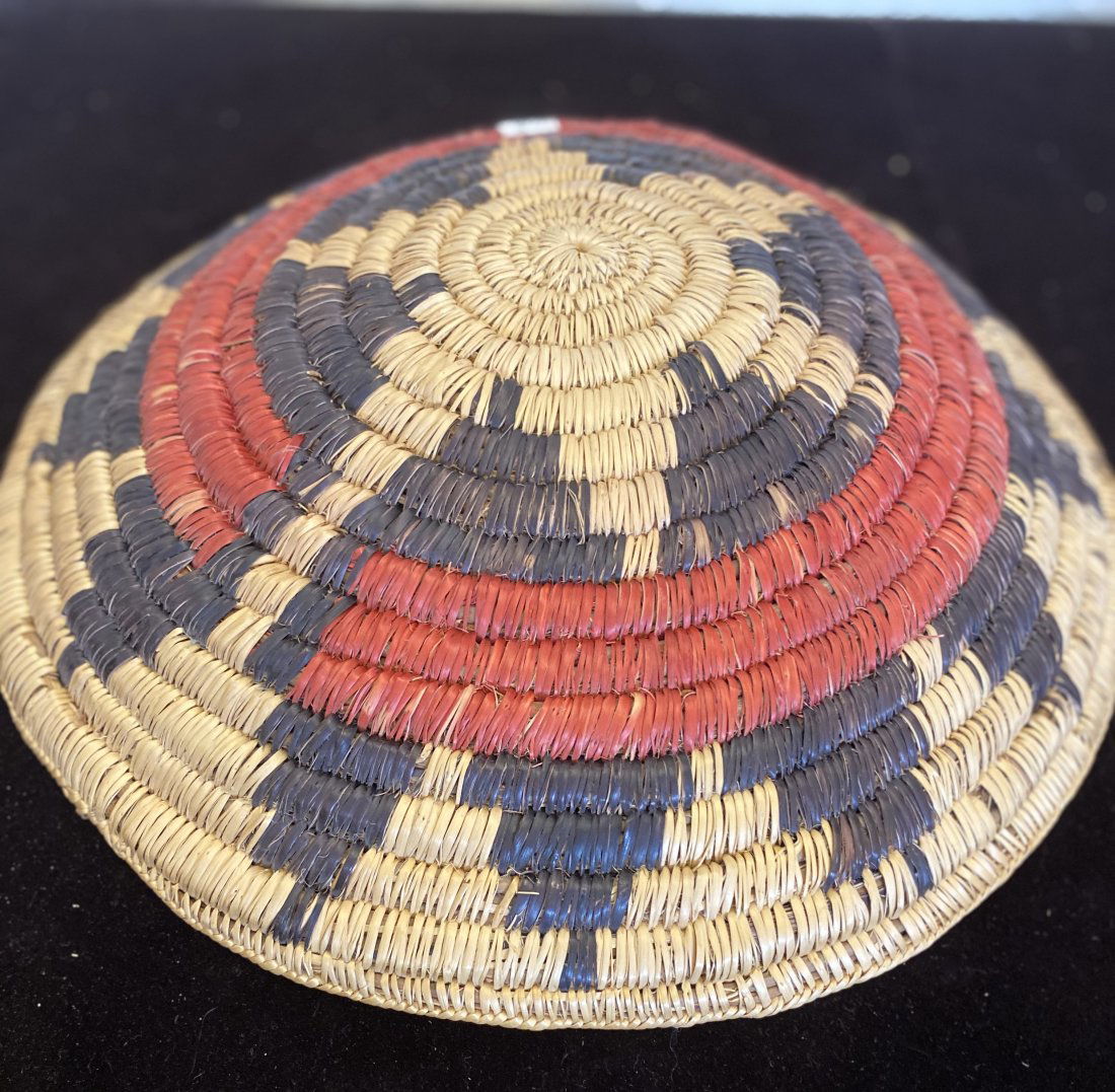 Native American Navajo Woven Wedding  Basket ca 1960 (1 of 2)