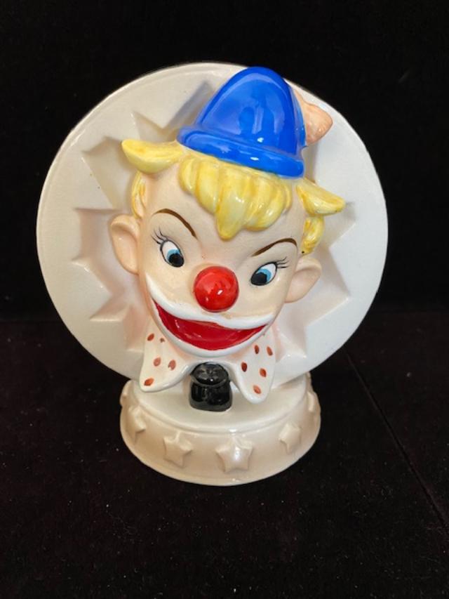 Napco Clown Circus Vase 1958: Vintage 1958 Napco Vase, Clown Face, Great Condition. 10.00 DOMESTIC SHIPPING