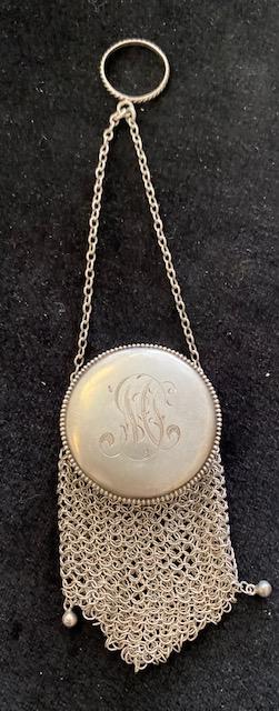 Sterling mesh vanity bag coin purse ca 1920 (1 of 4)