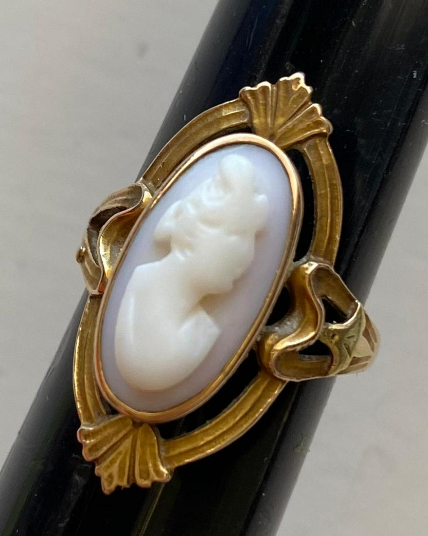 Vintage Cameo 10k gold ring Victorian 1890 (1 of 2)