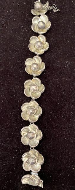 Mexico Sterling bracelet marked Parisina 1940 (1 of 3)