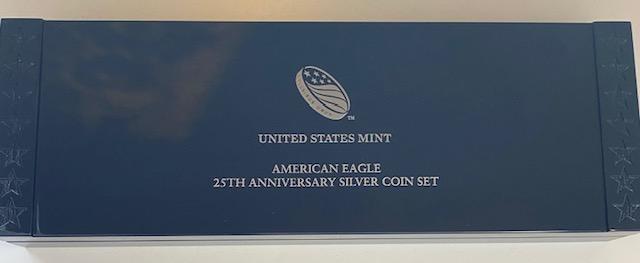 25th Anniversary American Eagle silver coin set (1 of 5)