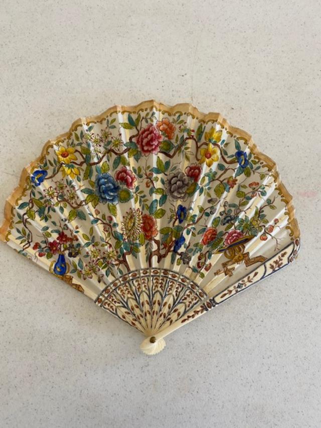 CA 1920 Hand Painted Celluloid Ladies Fan (1 of 5)