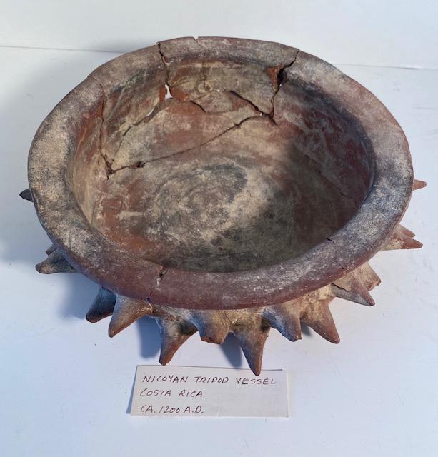 Pre-Columbian Bowl 1200 AD Nicoyan culture (1 of 4)