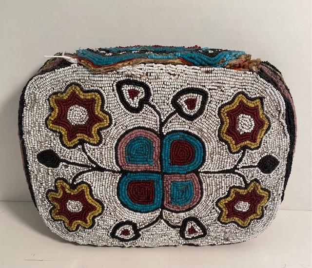 Cheyenne Indian Beaded Bag  CA 1920 (1 of 4)