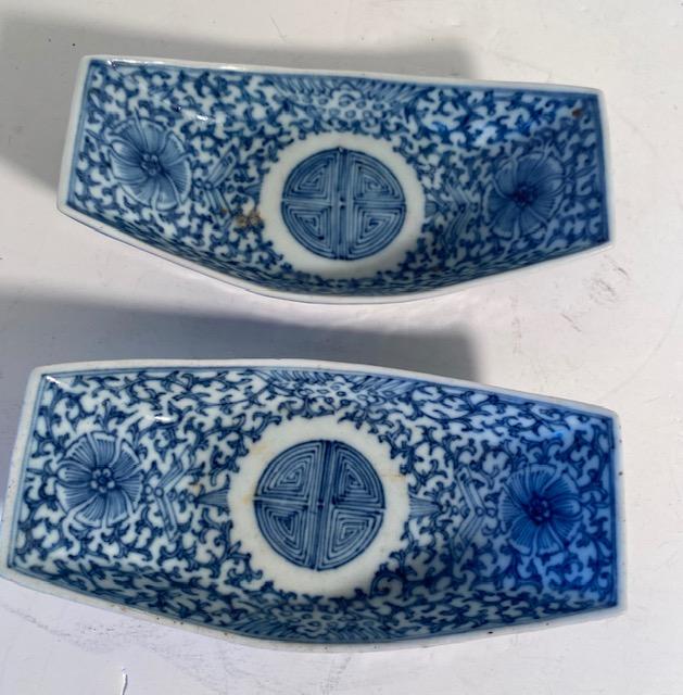 Qianlong  Dynasty Signed Blue white Dishware  China (2) (1 of 2)