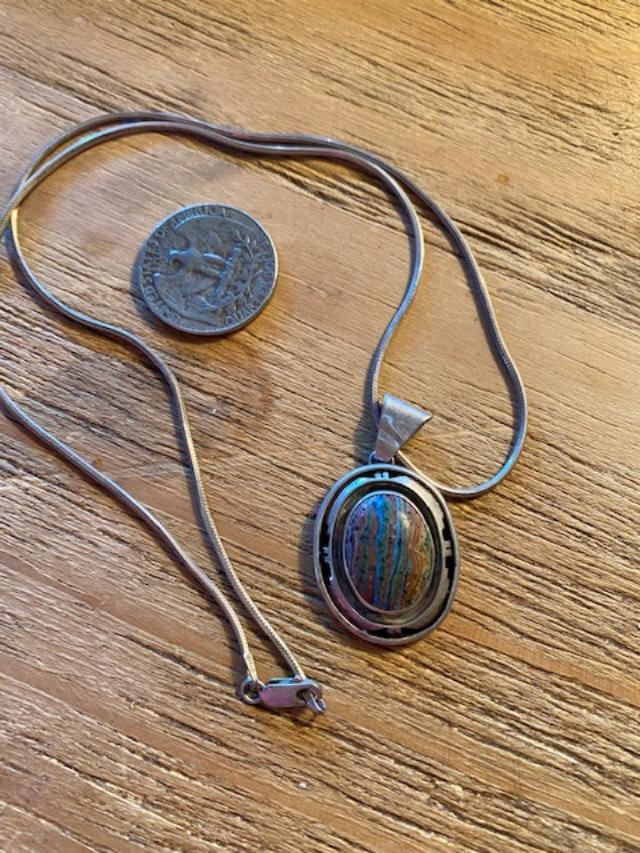 Navajo Signed Sterling Stone Necklace (1 of 3)