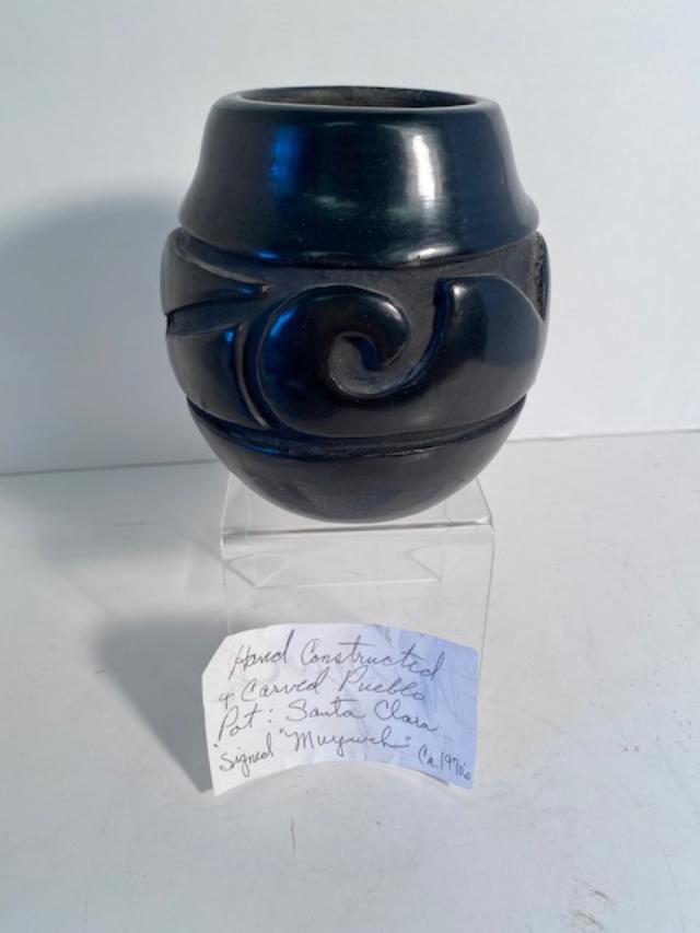 Santa Clara Pottery Signed Muywch (1 of 2)