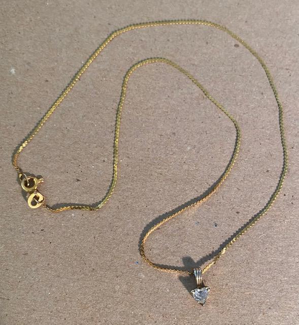 14K Gold Chain and Pendant (1 of 3)