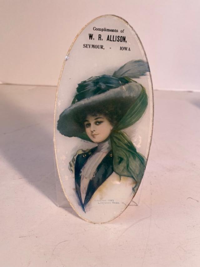 Vintage Advertising Glass SEYMOUR, IOWA (1 of 3)