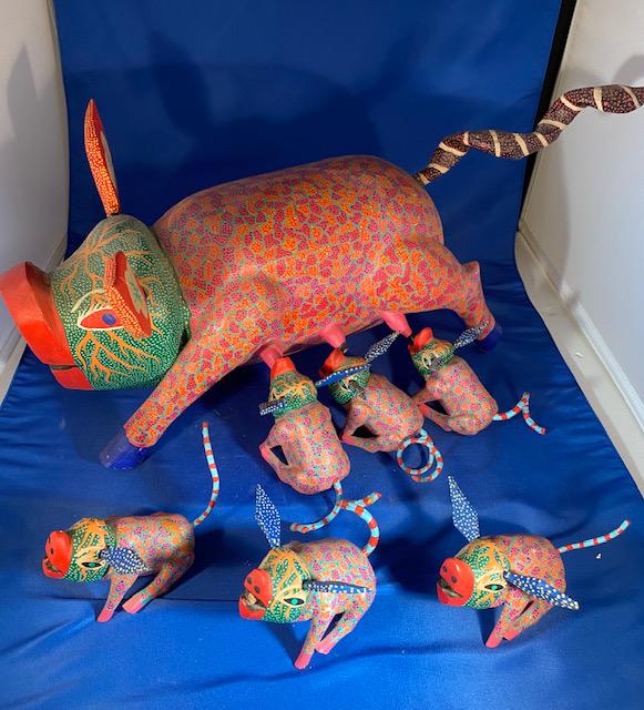Signed Large Oaxaca Pig and Piglets (1 of 12)