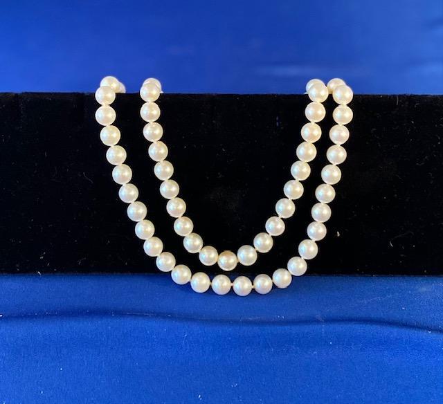 Vintage 14K Gold Natural Pearl Choker: Two-strand vintage 14k gold natural pearl choker with vintage clasp. FREE DOMESTIC SHIPPING