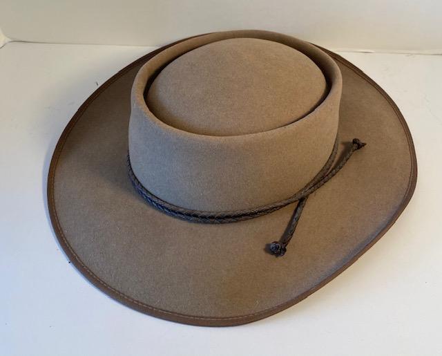Akuba Felt Australian Hat (1 of 6)