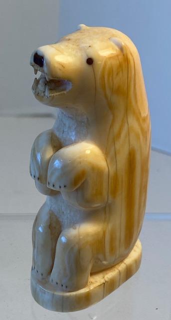 Carved fossil Bone Bear Alaskan ca 1930-40: Original vintage hand carved bone/tusk Native American Alaskan bear. Nice detail with teeth. FREE DOMESTIC SHIPPING.